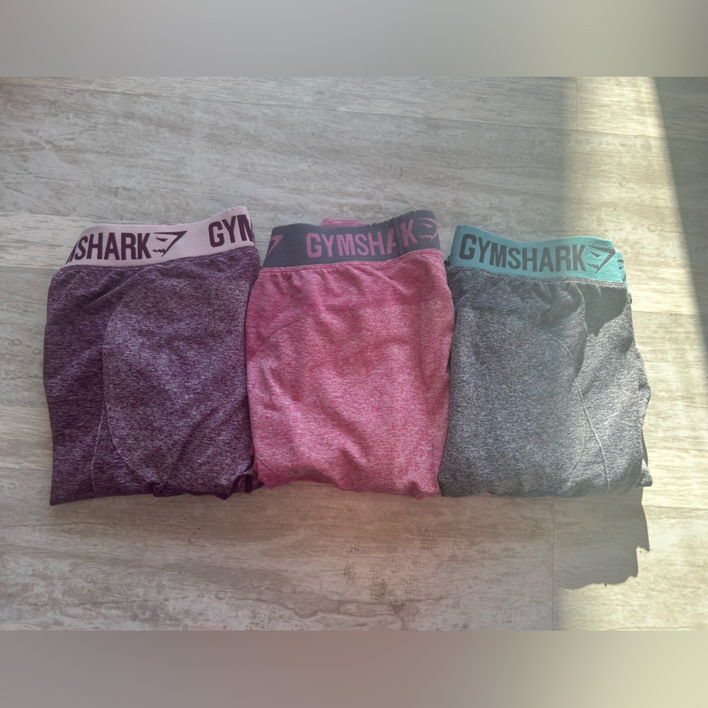 3 Pairs Gymshark Leggings L/XL